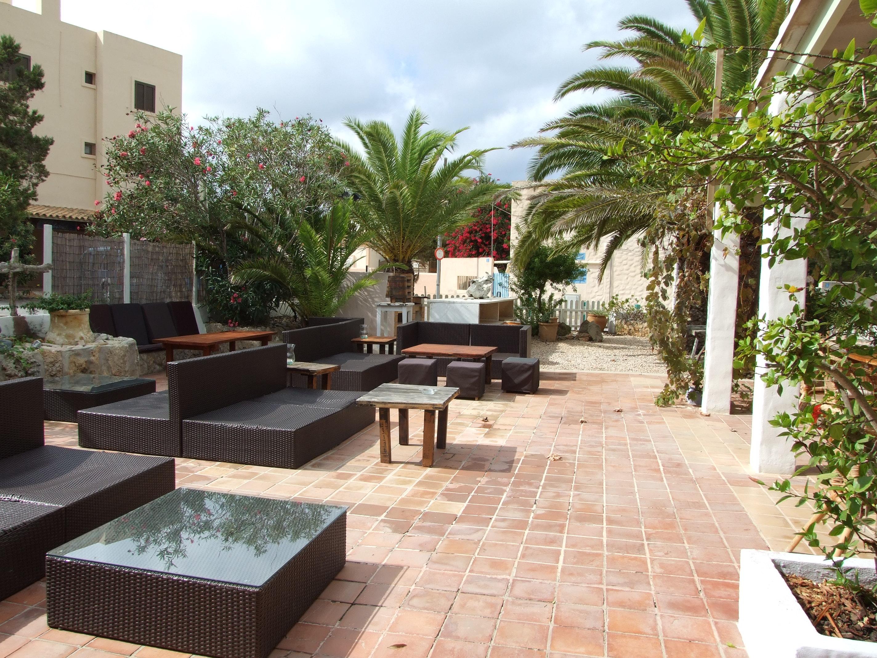 Hostal Mayans Es Pujols Exterior photo